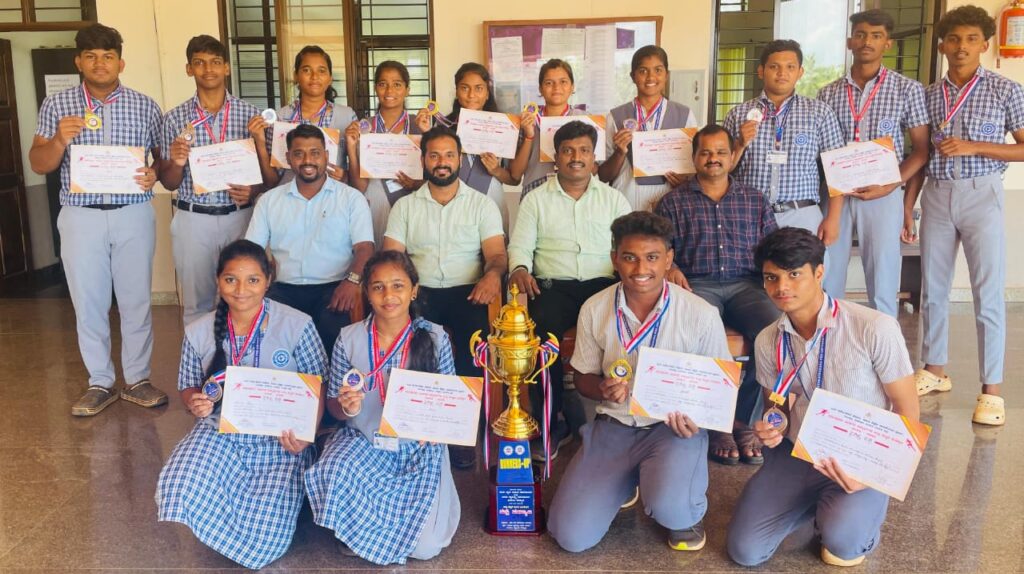 ಜಿಲ್ಲಾ ಮಟ್ಟದ ಕುಸ್ತಿ ಪಂದ್ಯಾಟ : ಶ್ರೀ ವೆಂಕಟರಮಣ ಪದವಿ ಪೂರ್ವ ಕಾಲೇಜಿಗೆ ರನ್ನರ್ ಅಪ್ ಚಾಂಪಿಯನ್