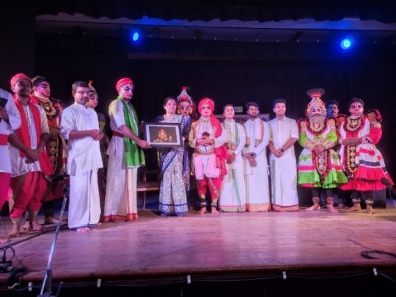 ಯಕ್ಷಗಾನ ವಿಶಿಷ್ಟವಾದ ಕಲಾಮಾಧ್ಯಮ : ಡಾ। ಧರಣೇದೇವಿ