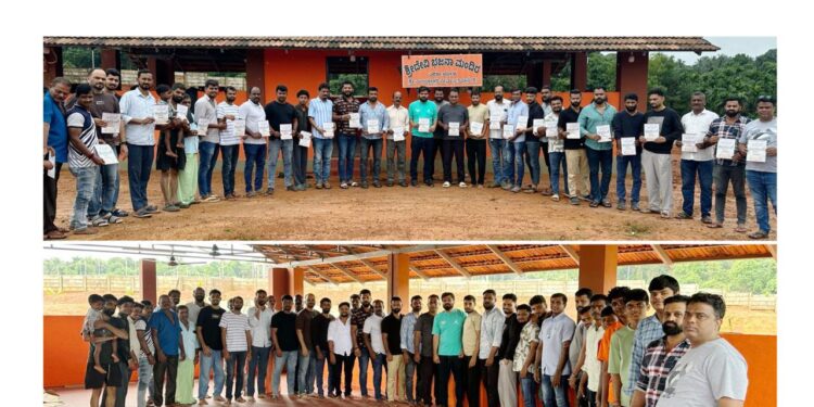 ಪುತ್ತೂರು: ರಿಯಲ್ ಎಸ್ಟೇಟ್ ಫ್ರೆಂಡ್ಸ್ ಪುತ್ತೂರು ವತಿಯಿಂದ ಕೆಸರ್ಡ್ ಒಂಜಿ ದಿನ ಕಾರ್ಯಕ್ರಮ ಪೂರ್ವಭಾವಿ ಸಭೆ ಅಮoತ್ರಣ ಪತ್ರಿಕೆ ಬಿಡುಗಡೆ