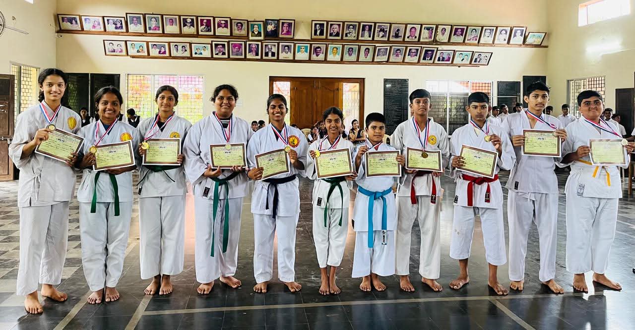 ತಾಲೂಕು ಮಟ್ಟದ ಕರಾಟೆ ಪಂದ್ಯಾಟದಲ್ಲಿ 7 ವಿದ್ಯಾರ್ಥಿಗಳು ಪ್ರಥಮ ಸ್ಥಾನ ಗಳಿಸಿ ಜಿಲ್ಲಾ ಮಟ್ಟಕ್ಕೆ ಆಯ್ಕೆ.