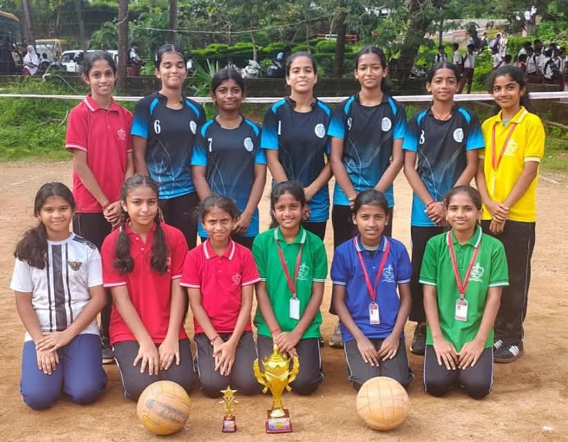 ವಲಯ ಮಟ್ಟದ 14 ವರ್ಷದೊಳಗಿನ ವಾಲಿಬಾಲ್ ಪಂದ್ಯಾಟದಲ್ಲಿ ಇನಫೆಂಟ್ ಜೀಸಸ್ ಇಂಗ್ಲಿಷ್ ಮಾಧ್ಯಮ ಶಾಲೆಗೆ ಪ್ರಶಸ್ತಿ