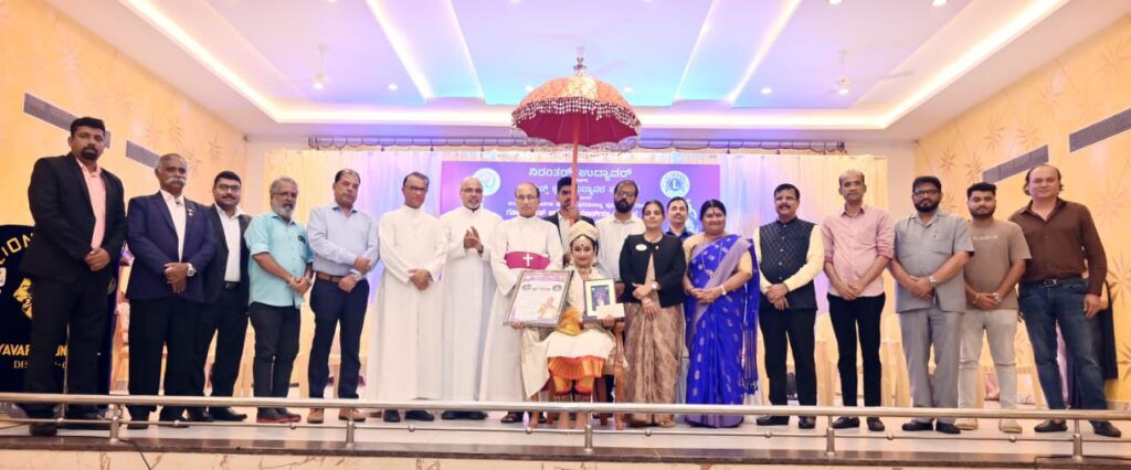 ಉದ್ಯಾವರ : ನೃತ್ಯ ಪ್ರದರ್ಶನದ ವಿಶ್ವದಾಖಲೆ ಸಾಧಿಸಿದ ರೆಮೊನಾ ಎವೆಟ್ ಪಿರೇರಾಗೆ ಸನ್ಮಾನ