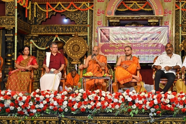 ಶ್ರೀ ಕೃಷ್ಣನ ಸಂದೇಶ ಪಾಲನೆ ಜಗತ್ತಿನ ಕಲ್ಯಾಣಕ್ಕೆ ಮಾರ್ಗ : ಪುತ್ತಿಗೆ ಶ್ರೀ ಸುಗುಣೇಂದ್ರ ತೀರ್ಥ ಶ್ರೀಪಾದರು