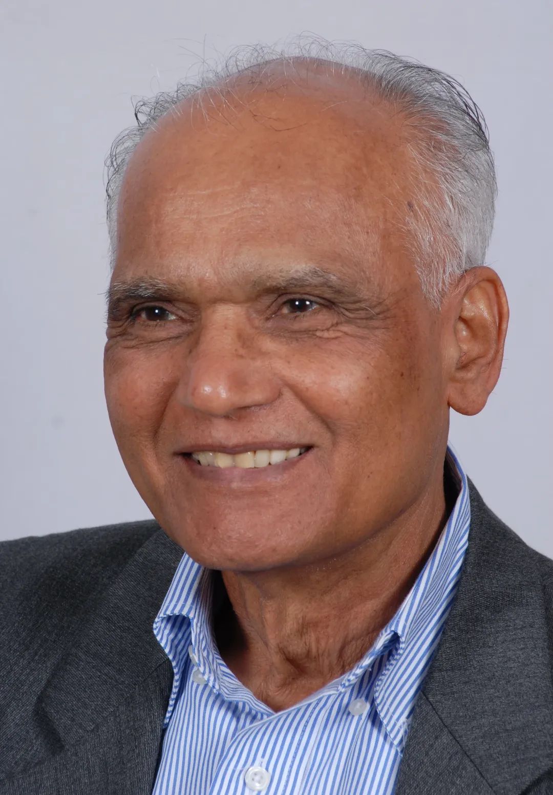 ಬೆಂಗಳೂರು: ಹಿರಿಯ ಸಾಹಿತಿ, ಪದ್ಮಭೂಷಣ ಪ್ರಶಸ್ತಿ ಪುರಸ್ಕೃತ ಎಸ್.ಎಲ್.ಭೈರಪ್ಪ(94) ನಿಧನ