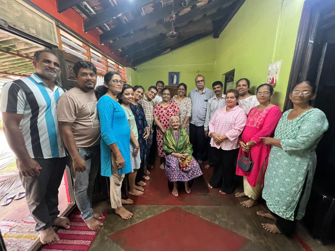 ಶಿಕ್ಷಕರ ದಿನಾಚರಣೆ ಅಂಗವಾಗಿ ಗಂಗೊಳ್ಳಿಯ ಕಥೊಲಿಕ್ ಸಭಾ ಘಟಕವು ನಿವೃತ ಶಿಕ್ಷಕರ ಭೇಟಿ