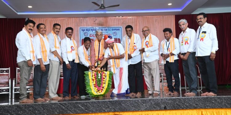 ವಿಟ್ಲ ಗ್ಯಾರೇಜ್ ಮಾಲಕರ ಸಂಘದ ಮಹಾ ಸಭೆ ಹಾಗೂ ಪದಗ್ರಹಣ..!!