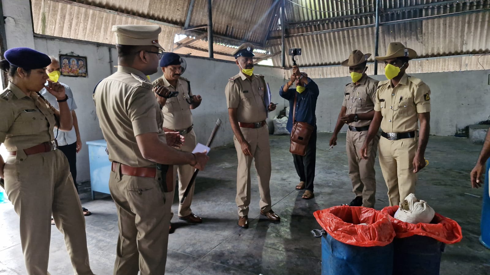 ನ್ಯಾಯಾಲಯದ ಆದೇಶದಂತೆ ಉಡುಪಿ ಪೊಲೀಸರು ₹15 ಲಕ್ಷಕ್ಕೂ ಹೆಚ್ಚು ಮೌಲ್ಯದ ಮಾದಕ ವಸ್ತುಗಳನ್ನು ನಾಶಪಡಿಸಿದ್ದಾರೆ