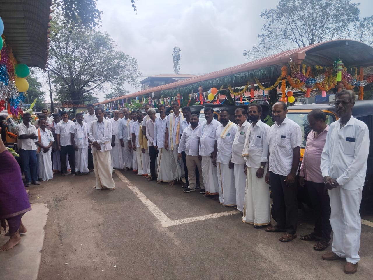ಶಿರ್ವ ರಿಕ್ಷಾ ಚಾಲಕರ ಸಂಘ ಸಾಮೂಹಿಕ ವಾಹನ ಪೂಜೆ