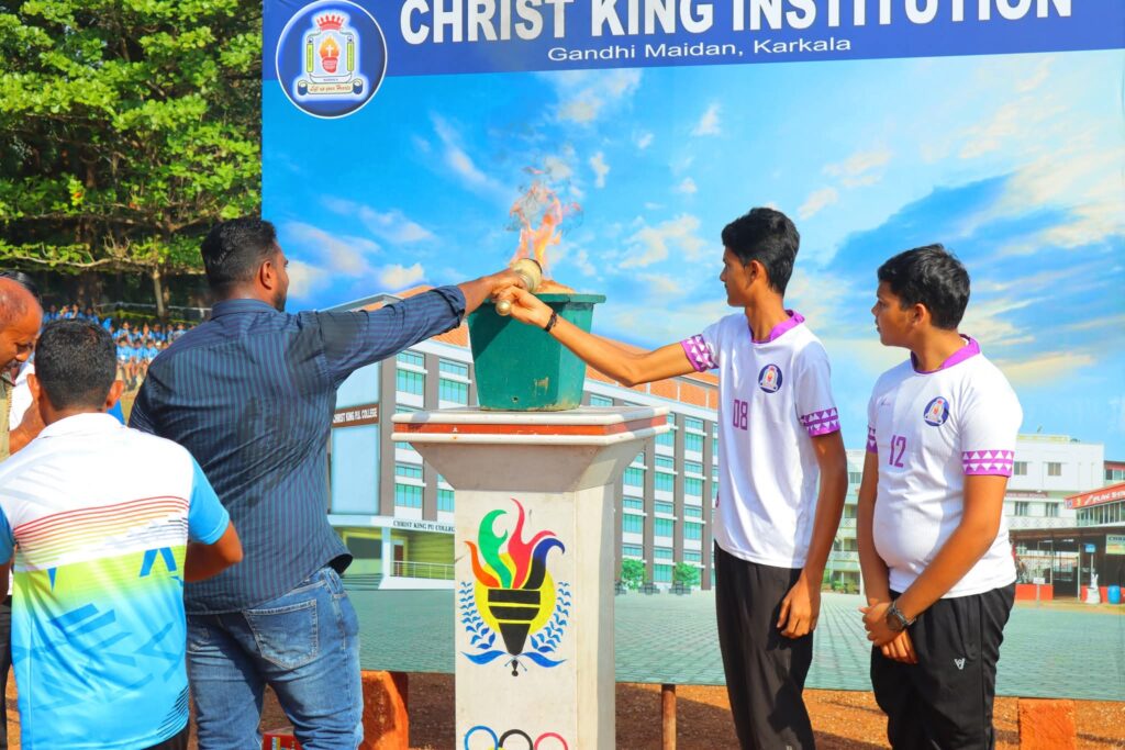 ಕಾರ್ಕಳ: ಇಲ್ಲಿನ ಕ್ರೈಸ್ಟ್ ಕಿಂಗ್ ಶಿಕ್ಷಣ ಸಂಸ್ಥೆಗಳ ವಾರ್ಷಿಕ ಕ್ರೀಡಾಕೂಟ