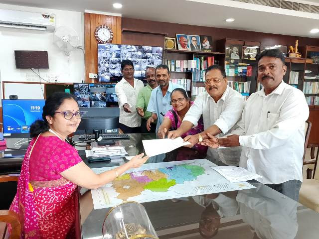 ನಮ್ಮ ಜಿಲ್ಲೆಗೊಂದು ವಿಮಾನ ನಿಲ್ದಾಣ ನಿರ್ಮಾಣ ಮಾಡಲು ಈ ಮನವಿ.