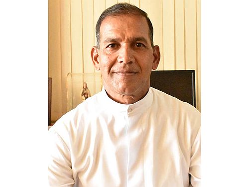 ಉಡುಪಿ ಧರ್ಮಪ್ರಾಂತ್ಯದ ನೂತನ ಬಿಷಪ್ ಆಗಿ ವಂದನೀಯ ಡಾ. ಲೆಸ್ಲಿ ಕ್ಲಿಫರ್ಡ್ ಡಿಸೋಜಾ ಅವರು ನೇಮಕಗೊಂಡಿದ್ದಾರೆ.