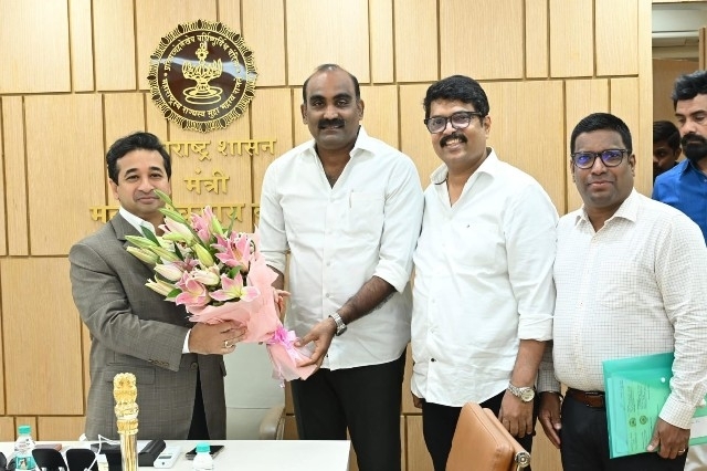 .ಕರಾವಳಿ ಜಿಲ್ಲೆಯ ಮೀನುಗಾರರ ಅಂತರಾಜ್ಯ ಮೀನುಗಾರಿಕಾ ಸಮಸ್ಯೆಗಳ ಬಗ್ಗೆ ಮಹಾರಾಷ್ಟ್ರ ಮೀನುಗಾರಿಕಾ ಸಚಿವ ನಿತೇಶ್ ರಾಣೆ ಭೇಟಿ ಮಾಡಿದ ಶಾಸಕ ಯಶ್ ಪಾಲ್ ಸುವರ್ಣ