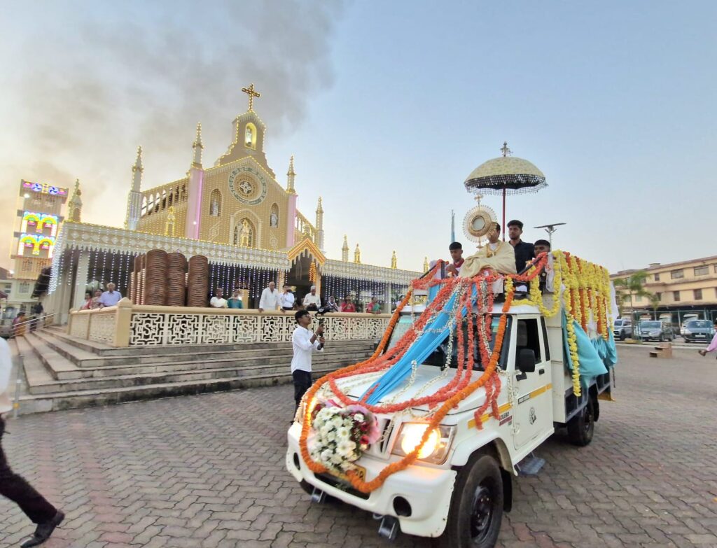 ಶಿರ್ವ: ಸಾವುದ್ ಅಮ್ಮನ ದೇವಾಲಯದ ಪರಮ ಪ್ರಸಾದ ಮೆರವಣಿಗೆ*