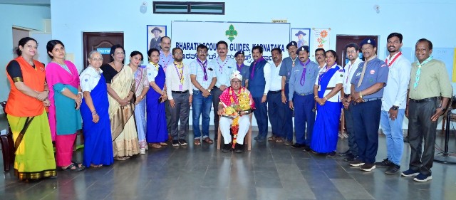 ಡಾ. ಪಿ. ಜಿ. ಆರ್.ಸಿಂಧ್ಯಾರವರಿಗೆ ಗೌರವಾಭಿನಂದನೆ