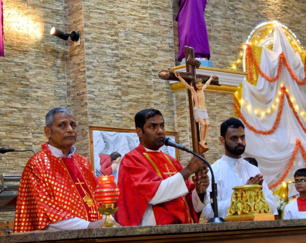 ಸೇಕ್ರೆಡ್ ಹಾರ್ಟ್ ಚರ್ಚ್,ಕೊಳಲಗಿರಿಯಲ್ಲಿ ಪ್ರಾರ್ಥನೆ, ಧ್ಯಾನದೊಂದಿಗೆ ಗುಡ್‌ ಫ್ರೈಡೆ ಆಚರಣೆ