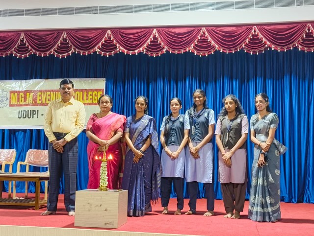 ಮಹಿಳಾ ಸಬಲೀಕರಣ ಕೋಶ ಉದ್ಘಾಟನೆ ಮತ್ತು ಮಹಿಳಾ ಪೋಷಣೆಯ ಕುರಿತು ಅಧಿವೇಶನ
