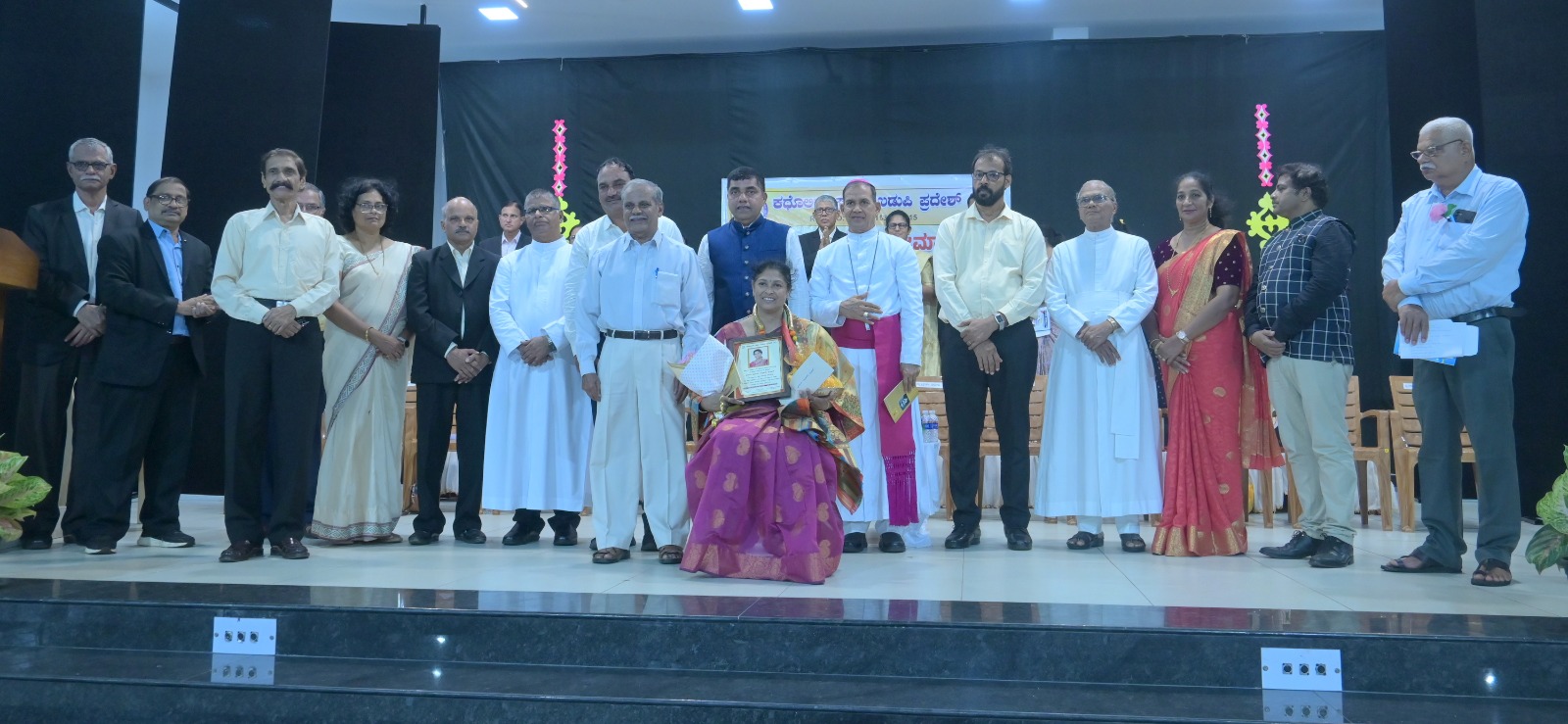 ಸೇವೆಯ ಮೂಲಕ ಪರರ ಮುಖದಲ್ಲಿ ದೇವರನ್ನು ಕಾಣಬೇಕು : ಬಿಷಪ್ ಲೆಸ್ಲಿ ಕ್ಲಿಫರ್ಡ್ ಡಿಸೋಜಾ