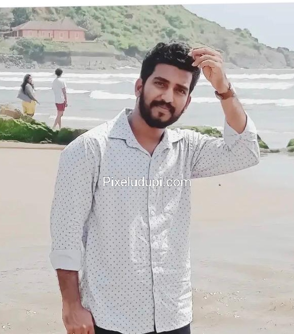 ಕಟಪಾಡಿ : ಉದ್ಯಾವರ ಸೇತುವೆಯ ಮೇಲೆ ದ್ವಿಚಕ್ರ ಇಟ್ಟು ನದಿಗೆ ಹಾರಿ ಆತ್ಮಹತ್ಯೆ ಮಾಡಿದ ಯುವಕ