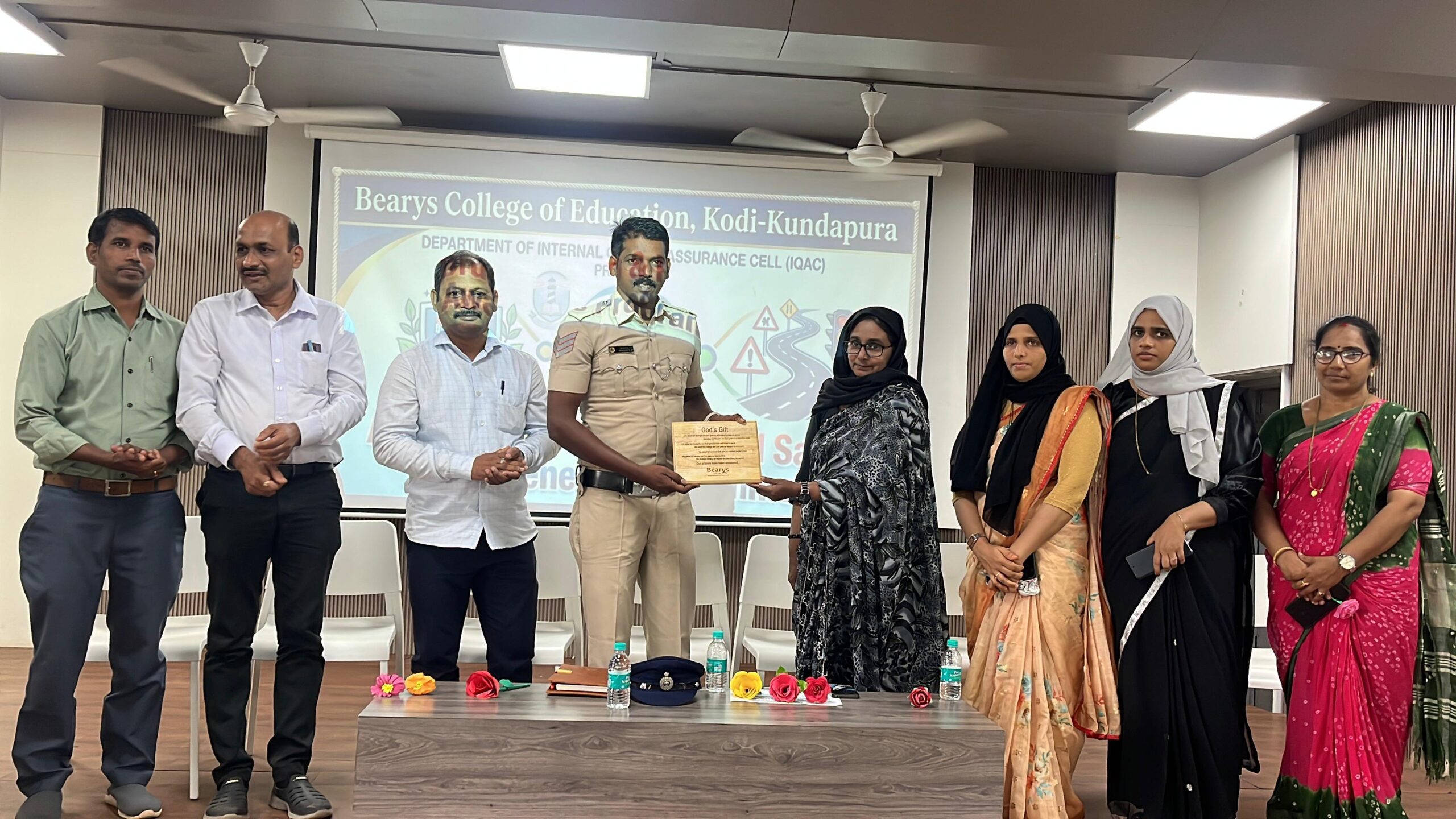 ಬ್ಯಾರಿಸ್ ಬಿಎಡ್ ಕಾಲೇಜು ಕುಂದಾಪುರದಲ್ಲಿ ಶಿರ್ವ ಪೊಲೀಸರಿಂದ ಡ್ರಗ್ಸ್ ಮಾಹಿತಿ ಶಿಬಿರ
