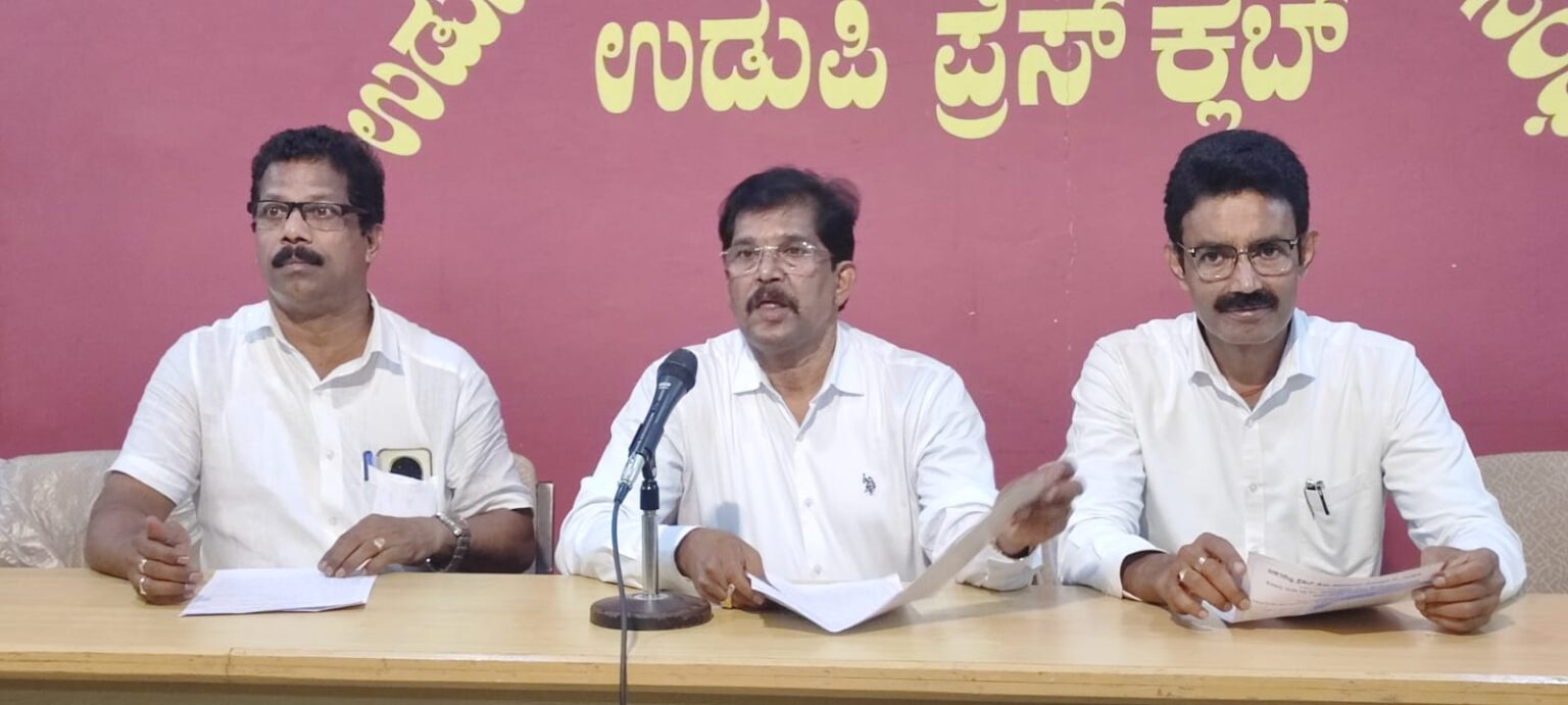 ಜೂನ್ 27ರಂದು ಬಡಗಬೆಟ್ಟು ಕ್ರೆಡಿಟ್ ಕೋ ಆಪರೇಟಿವ್ ಸೊಸೈಟಿಯಿಂದ ವಿದ್ಯಾರ್ಥಿಗಳಿಗೆ 15 ಲಕ್ಷ ಮೌಲ್ಯದ ಉಚಿತ ನೋಟ್ ಪುಸ್ತಕ, ಶೈಕ್ಷಣಿಕ ಪರಿಕರಗಳ ವಿತರಣೆ ಹಾಗೂ ಪ್ರತಿಭಾ ಪುರಸ್ಕಾರ ಸಮಾರಂಭ