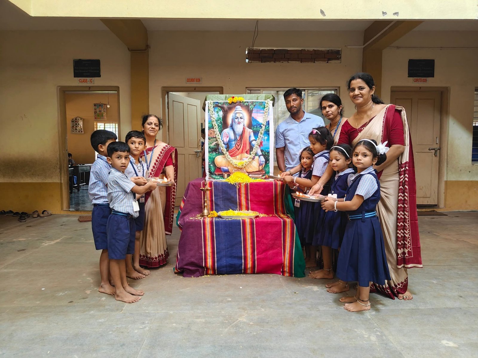 ಸರಸ್ವತಿ ವಿದ್ಯಾ ಕೇಂದ್ರದಲ್ಲಿ ಭಕ್ತಿಭಾವದಿಂದ ಗುರುಪೂರ್ಣಿಮೆ ಆಚರಣೆ