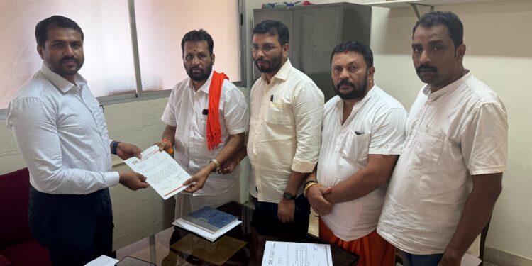 ವಿದ್ಯುತ್ ಸಮಸ್ಯೆ ಪರಿಹರಿಸಲು ಮೆಸ್ಕಾಂ ಅಧಿಕಾರಿಗಳಿಗೆ ಪುತ್ತಿಲ ಪರಿವಾರ ಸೇವಾ ಟ್ರಸ್ಟ್ ಮನವಿ
