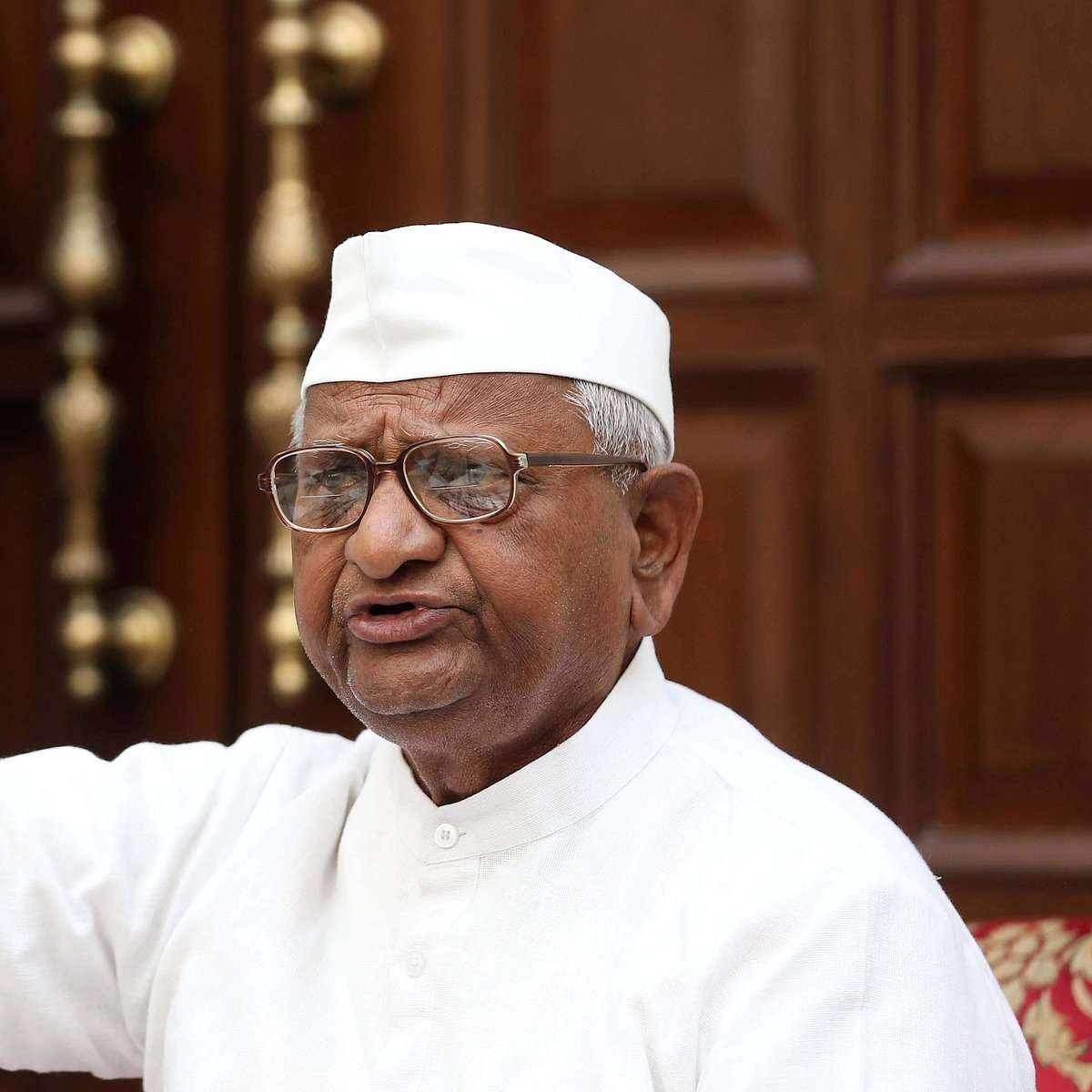 ಸಾಮಾಜಿಕ ಹೋರಾಟಗಾರ ಅಣ್ಣಾ ಹಜಾರೆ ಆಸ್ಪತ್ರೆಗೆ ದಾಖಲು : ಐಸಿಯುನಲ್ಲಿ ಚಿಕಿತ್ಸೆ
