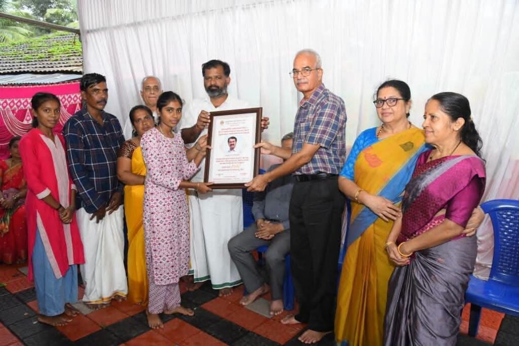 ಯಕ್ಷಗಾನ ಕಲಾರಂಗದ 101ನೆಯ ಮನೆ ಹಸ್ತಾಂತರ