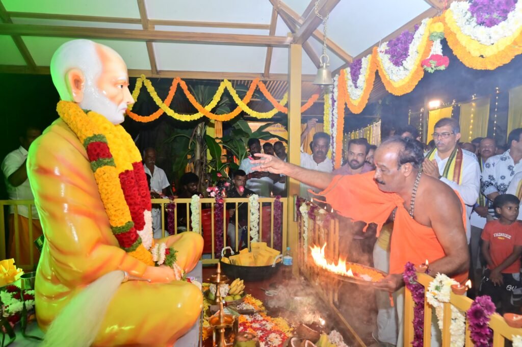 ಶ್ರೀ ನಾರಾಯಣ ಗುರು ಯುವ ವೇದಿಕೆ (ರಿ) ಉಡುಪಿ : ಧ್ವಜಾರೋಹಣ ಮತ್ತು ಭಕ್ತಿಯಿಂದ ನಡೆದ ವಿಶೇಷ ಪೂಜೆ