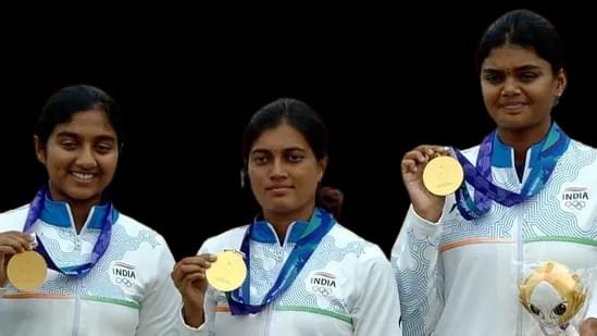 ಏಷ್ಯನ್ ಗೇಮ್ಸ್ 2026: ಚೀನಾವನ್ನು ಮಣಿಸಿ ವಿಶ್ವ ದಾಖಲೆಯೊಂದಿಗೆ ಚಿನ್ನ ಗೆದ್ದ ಭಾರತೀಯ ಮಹಿಳಾ ಆರ್ಚರಿ ತಂಡ!