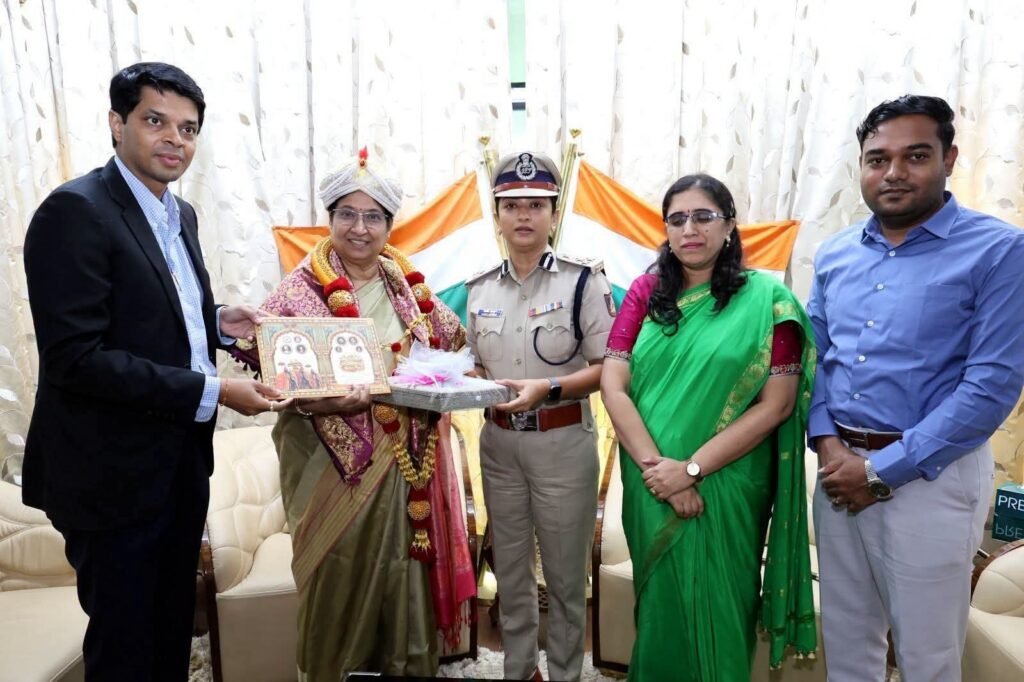 ಮೈಸೂರು ದಸರಾ ನಾಡ ಹಬ್ಬಕ್ಕೆ ನೂತನ ಗವರ್ನರ್ ಗೆ ಆಹ್ವಾನ