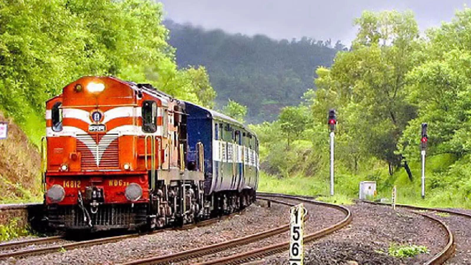 ಕುಂದಾಪುರ :ಲಾಭಿಗಳಿಗೆ ಮಣಿದ ನೈರುತ್ಯ ರೈಲ್ವೇ ಉಡುಪಿ ಉತ್ತರ ಕನ್ನಡ ಪ್ರಯಾಣಿಕರಿಂದ ಆಕ್ರೋಶ.