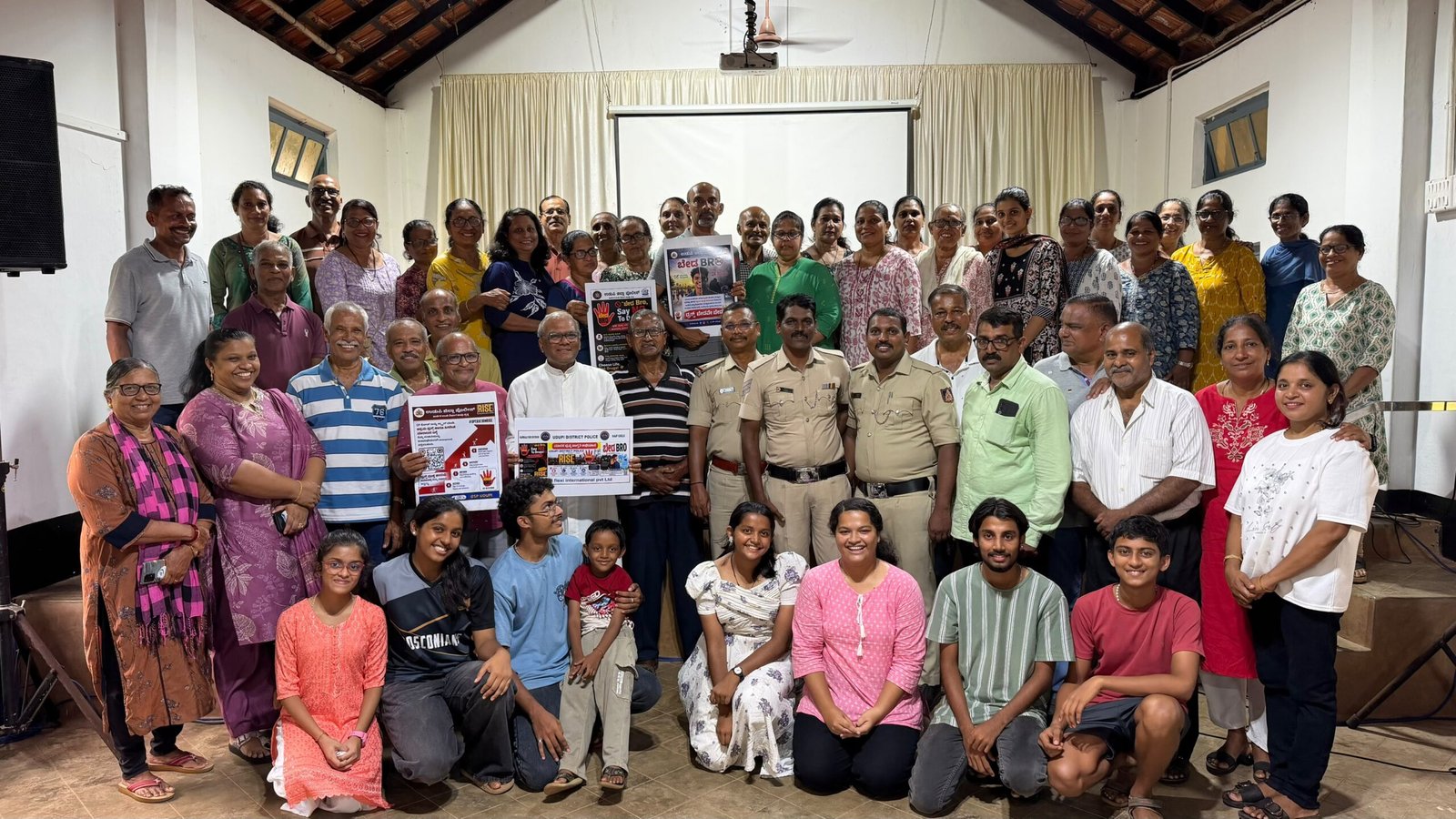 ಪೆರ್ನಾಲ್ ಫಾತಿಮಾ ದೇವಾಲಯದಲ್ಲಿ ಶಿರ್ವ ಪೊಲೀಸ್ ಠಾಣೆ ವತಿಯಿಂದ ಸೈಬರ್ ವಂಚನೆ, ಮಾದಕ ದ್ರವ್ಯ, ರಸ್ತೆ ಸುರಕ್ಷತೆ ಹಾಗೂ ಪೋಕ್ಸೋ ಕುರಿತು ಜಾಗೃತಿ